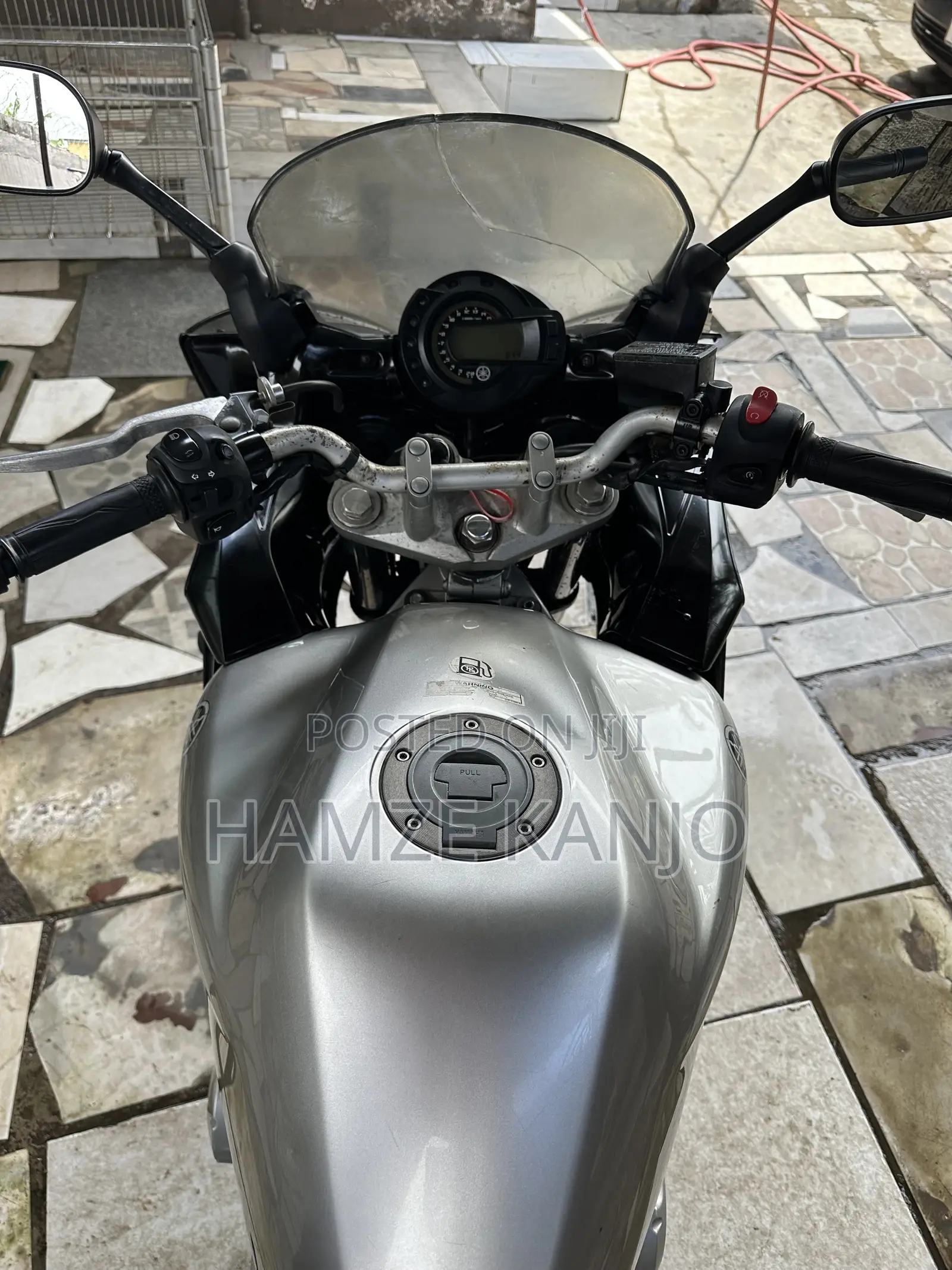 Yamaha FZ6 2009 Silver