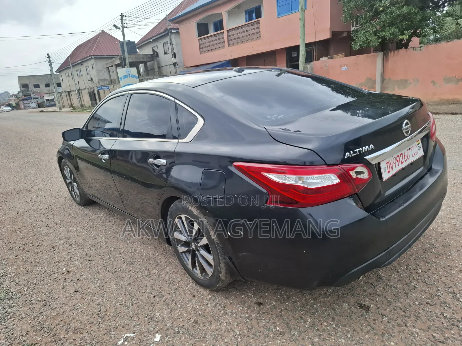 Nissan Altima 2.5 SV 2016 Black