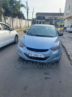 Hyundai Elantra 2013