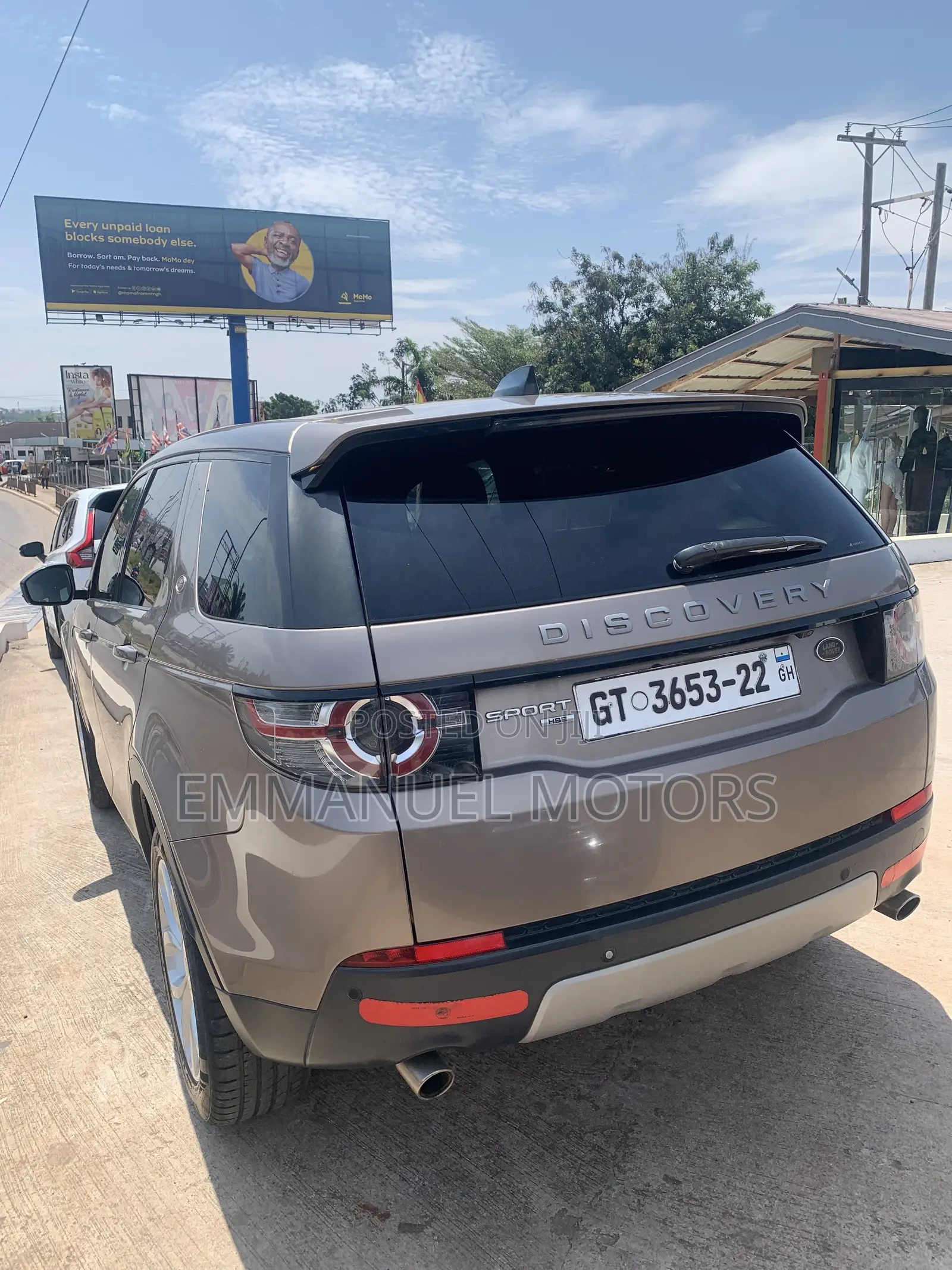 Land Rover Discovery HSE Diesel 4x4 2017 Gold