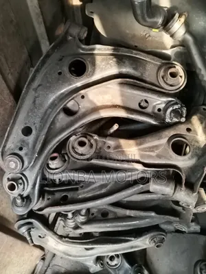 Toyota Vitz Lower Arm
