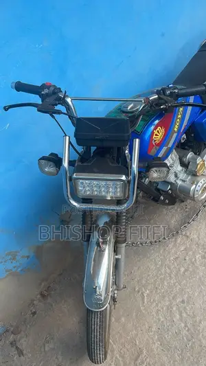 New Royal RY125 2026 Blue