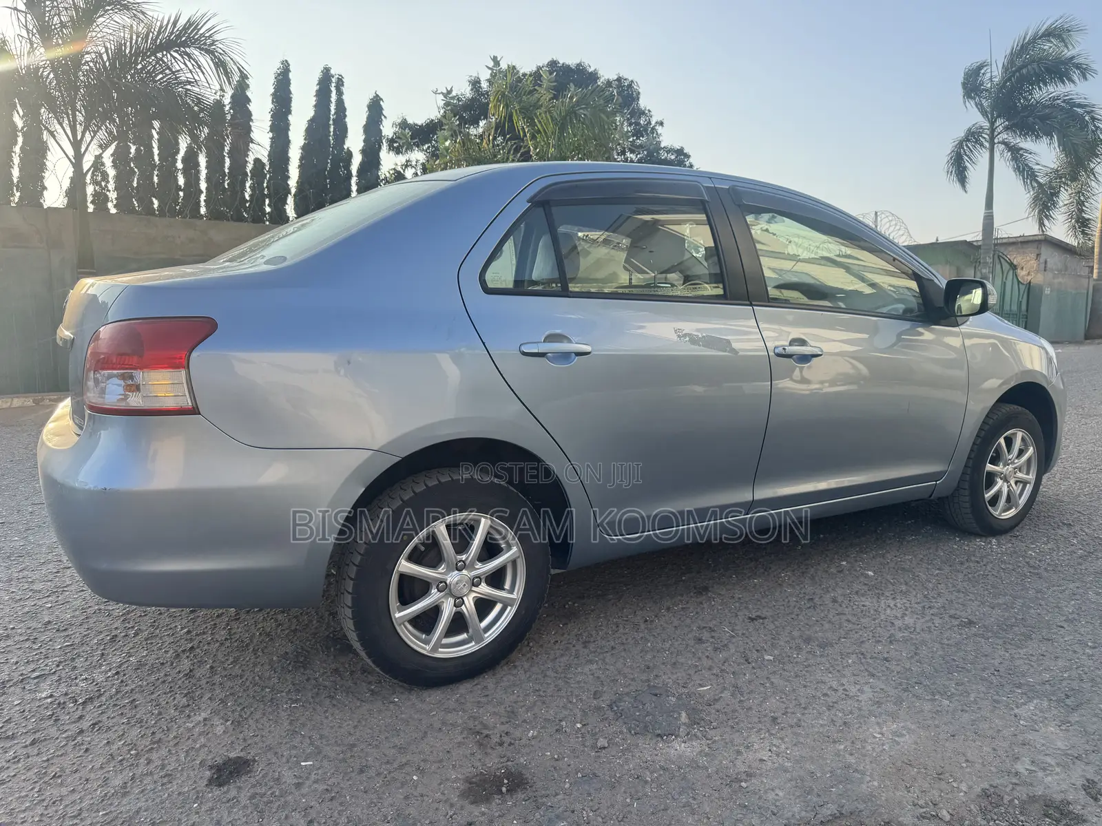 Toyota Belta 2012 Blue