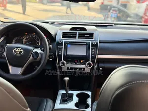 Toyota Camry 2014 Gray