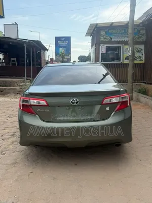 Toyota Camry 2014 Gray