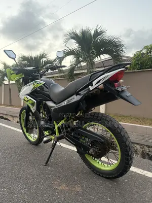 Apsonic AP200GY-9 2025 Green