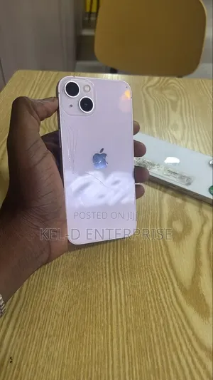 Apple iPhone 13 128 GB