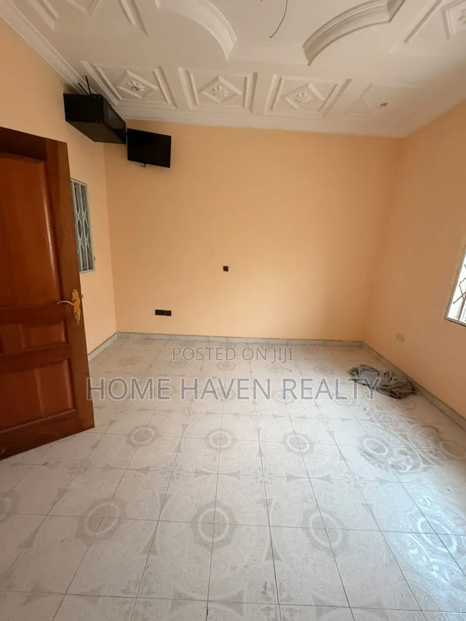 5bdrm House in Adjiriganor East, Ghana Link Area for rent