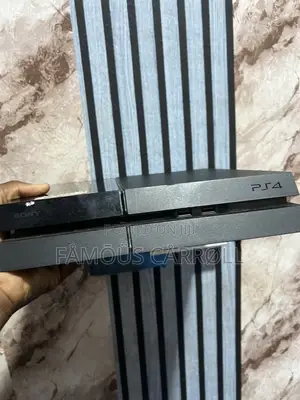 PlayStation 4