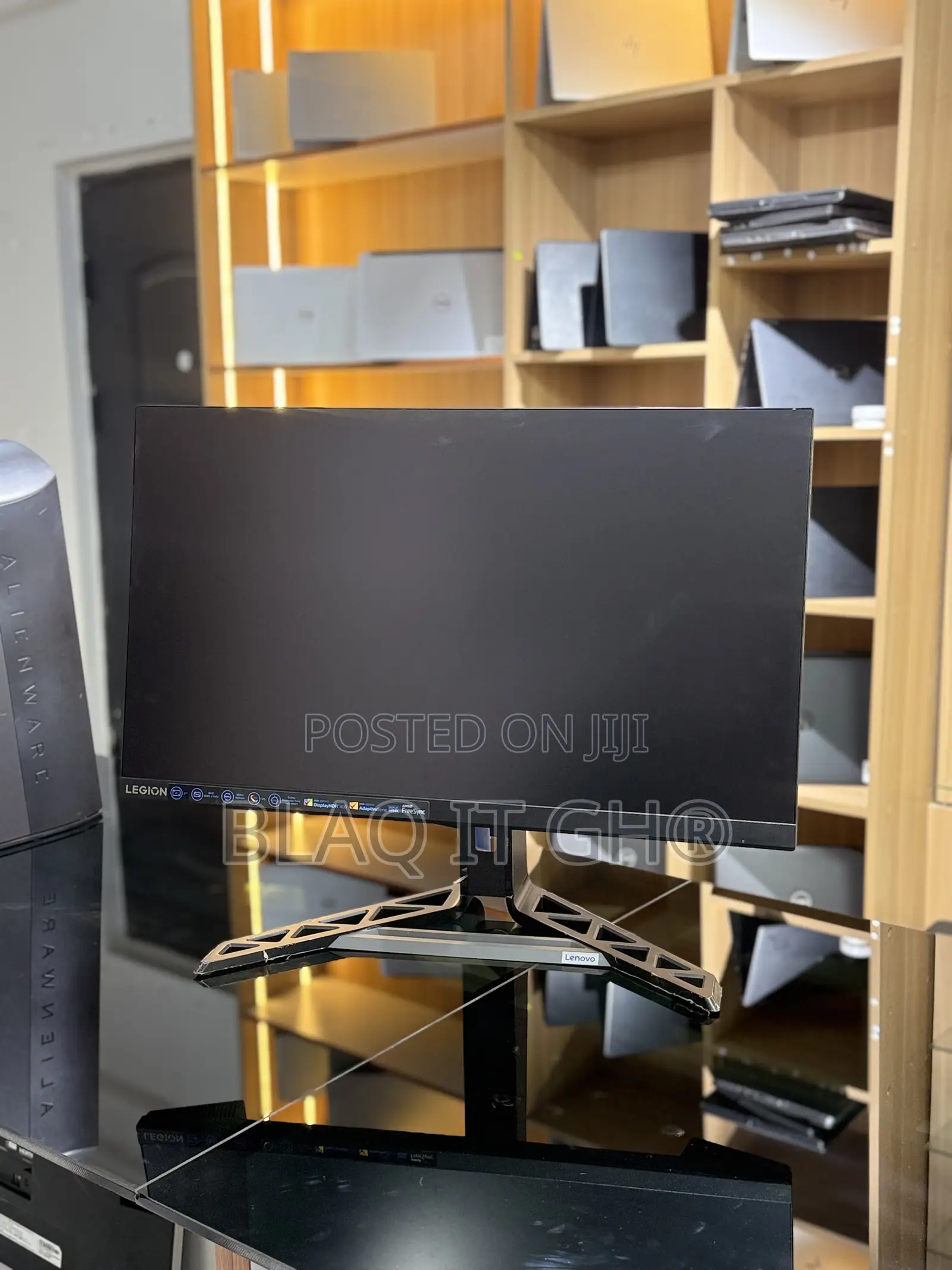 Legion R27QE QHD 0.5ms 180Htz IPS Gaming Monitor
