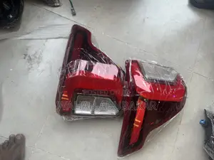 Ford Explorer 2021 Taillight Pair