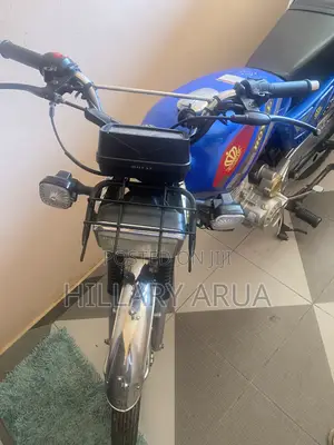New Royal RY125 2026 Blue