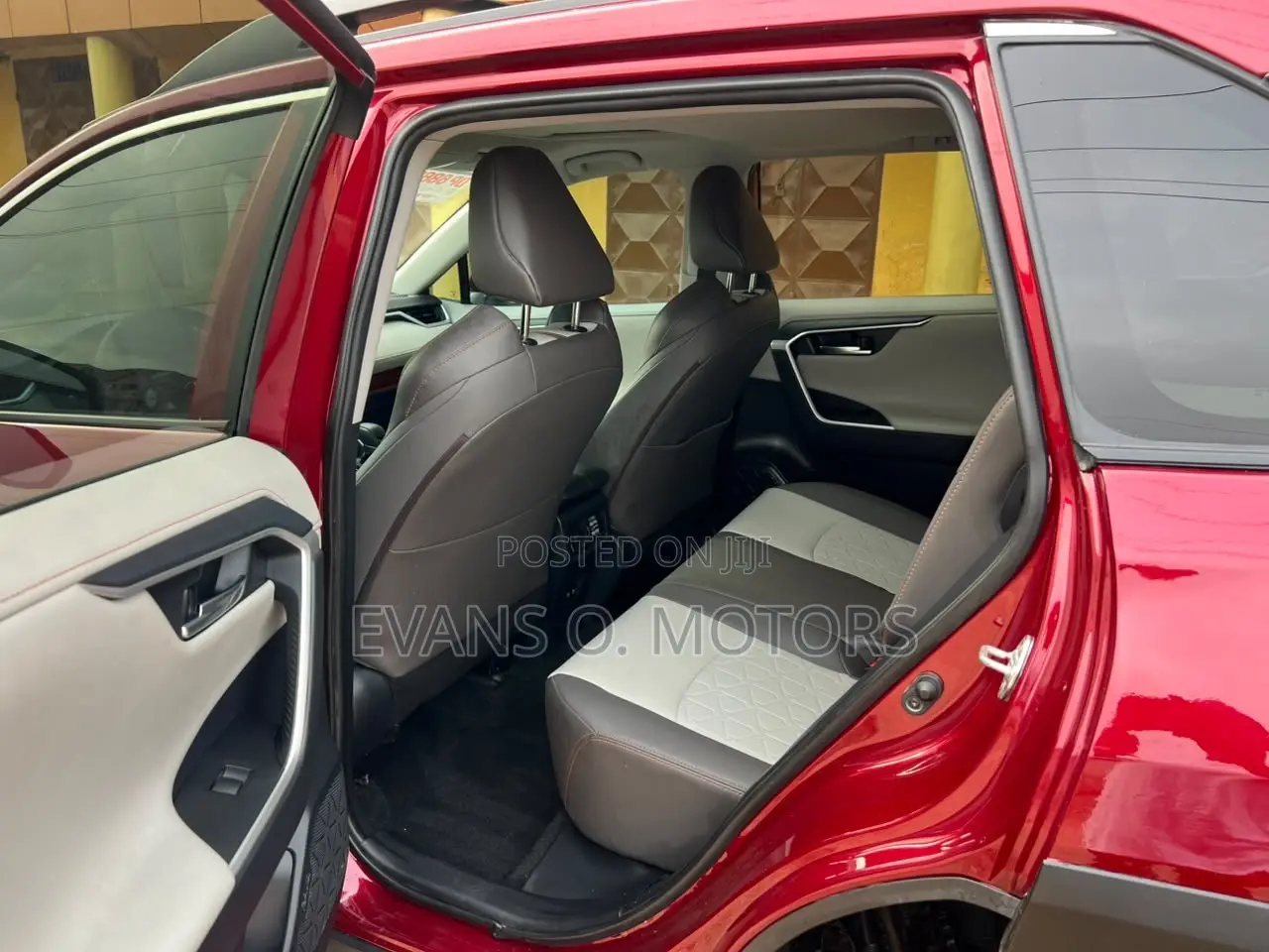 Toyota RAV4 Adventure 2019 Red