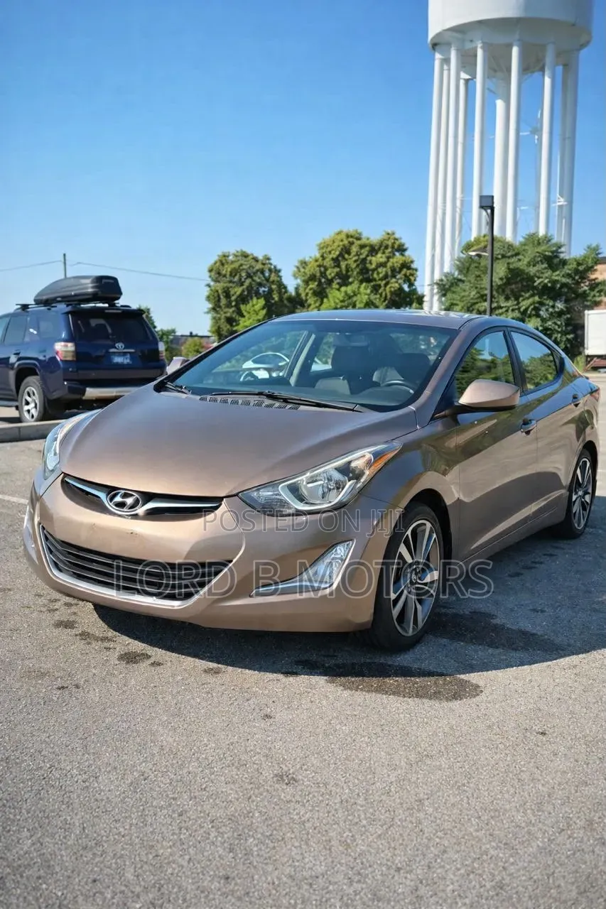 Hyundai Elantra Limited 4dr Sedan (1.8L 4cyl 6A) 2015 Brown