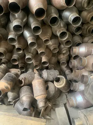 Original Homeused Catalytic Convetors for All cars.Toyota,Honda Ford