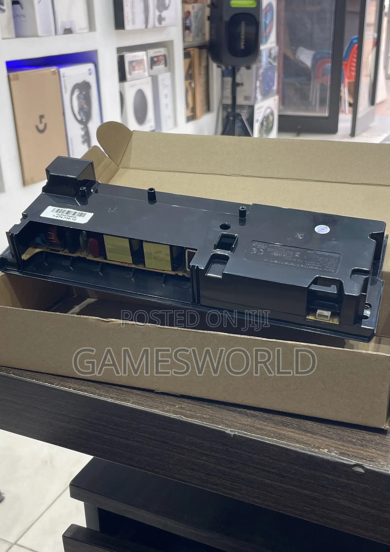 PS4 Pro Power Supply Replacement PSU – Brand New