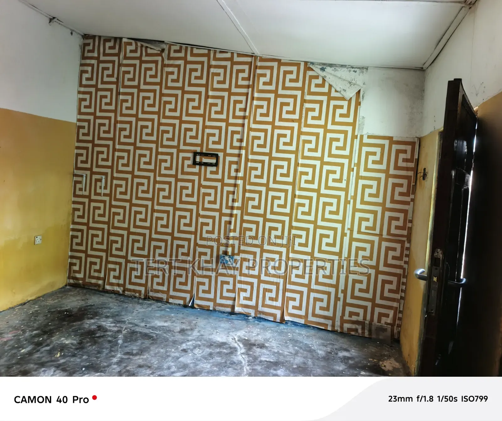 Mini Flat in 205, Cold Store for rent