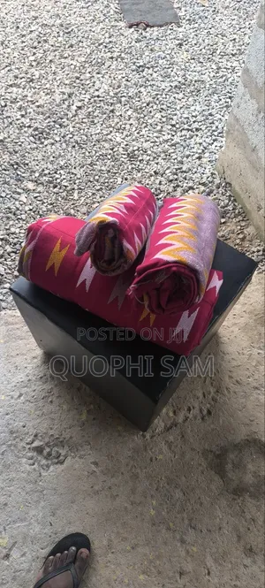 Couple Kente
