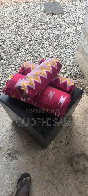 Couple Kente