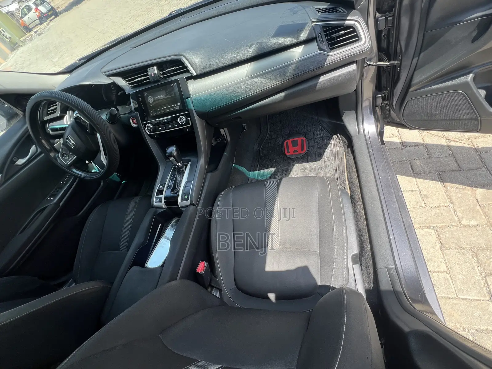 Honda Civic 2018 Gray