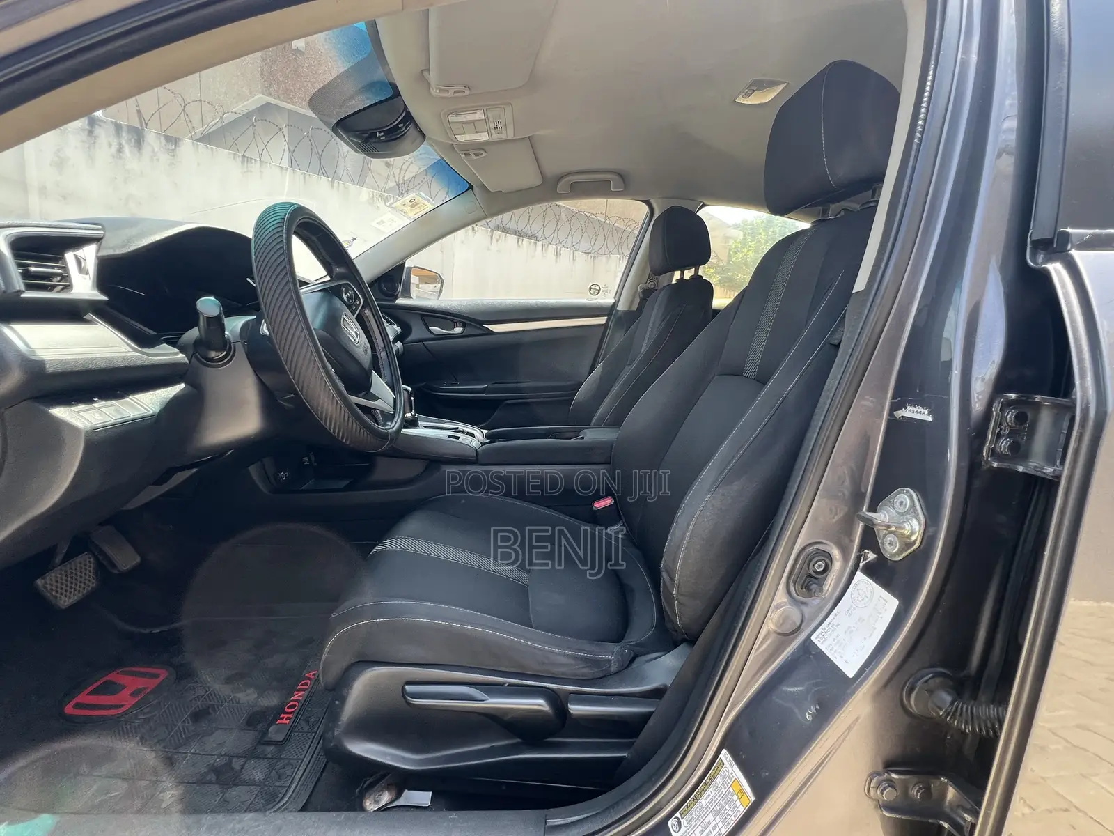 Honda Civic 2018 Gray