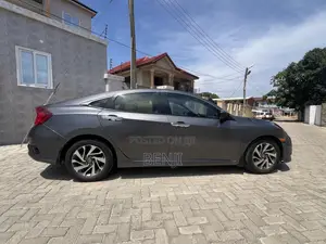 Honda Civic 2018 Gray