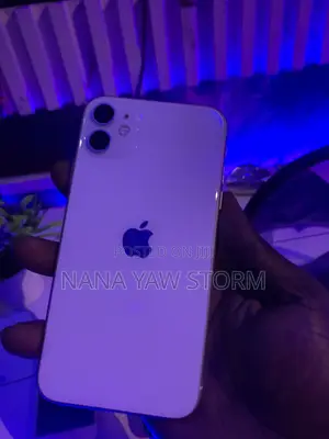 Apple iPhone 11 64 GB White