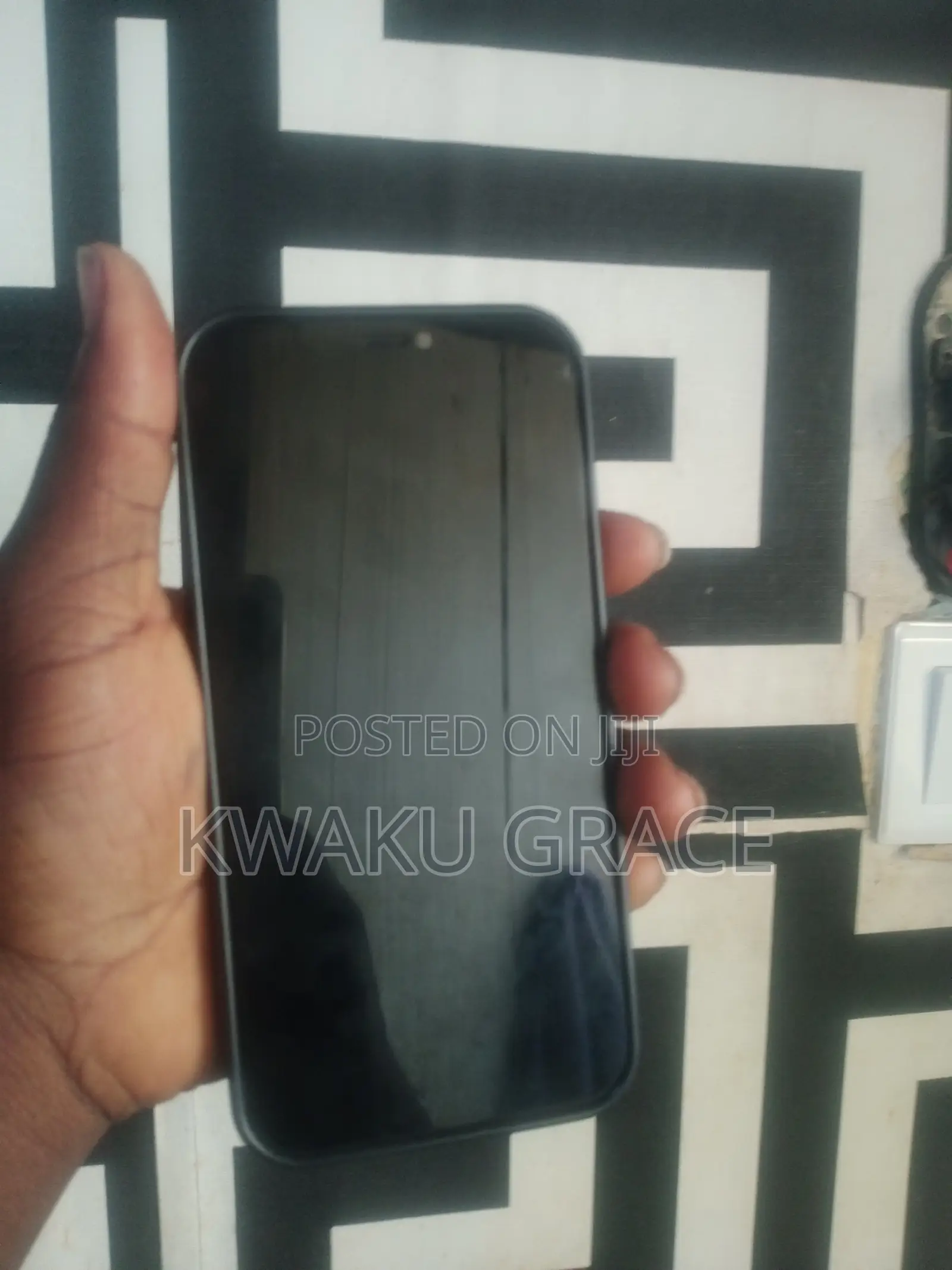 Apple iPhone 12 64 GB