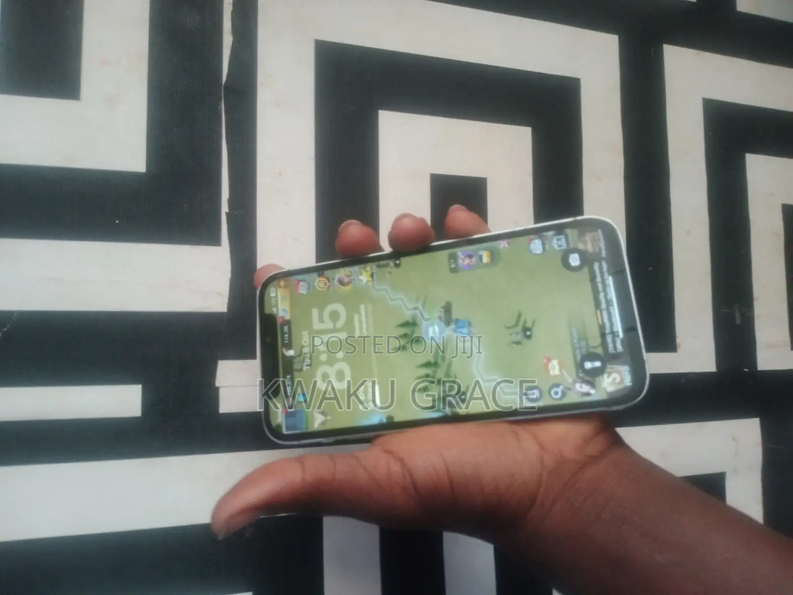 Apple iPhone 12 64 GB