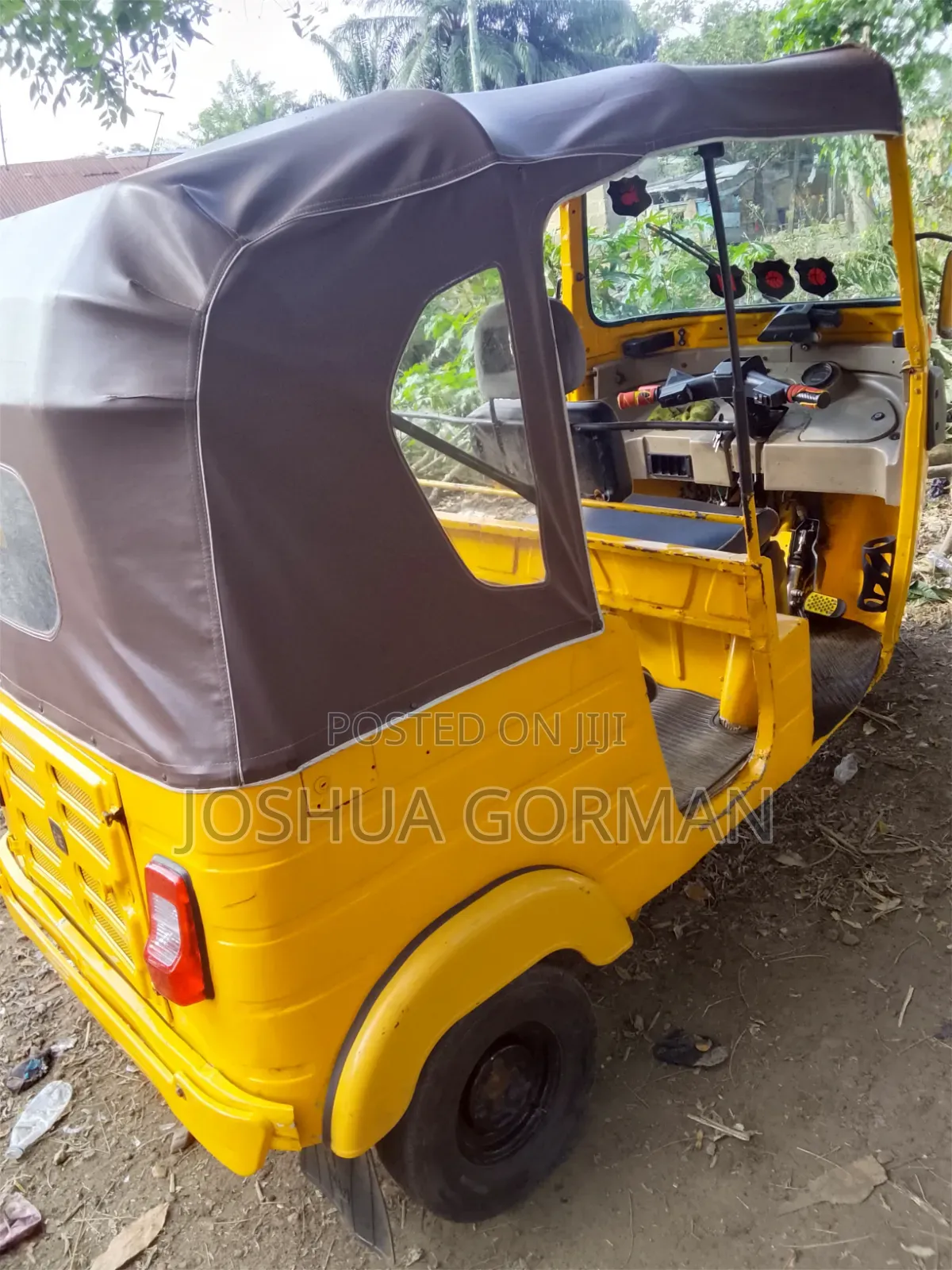 Bajaj Avenger 200 2020 Yellow