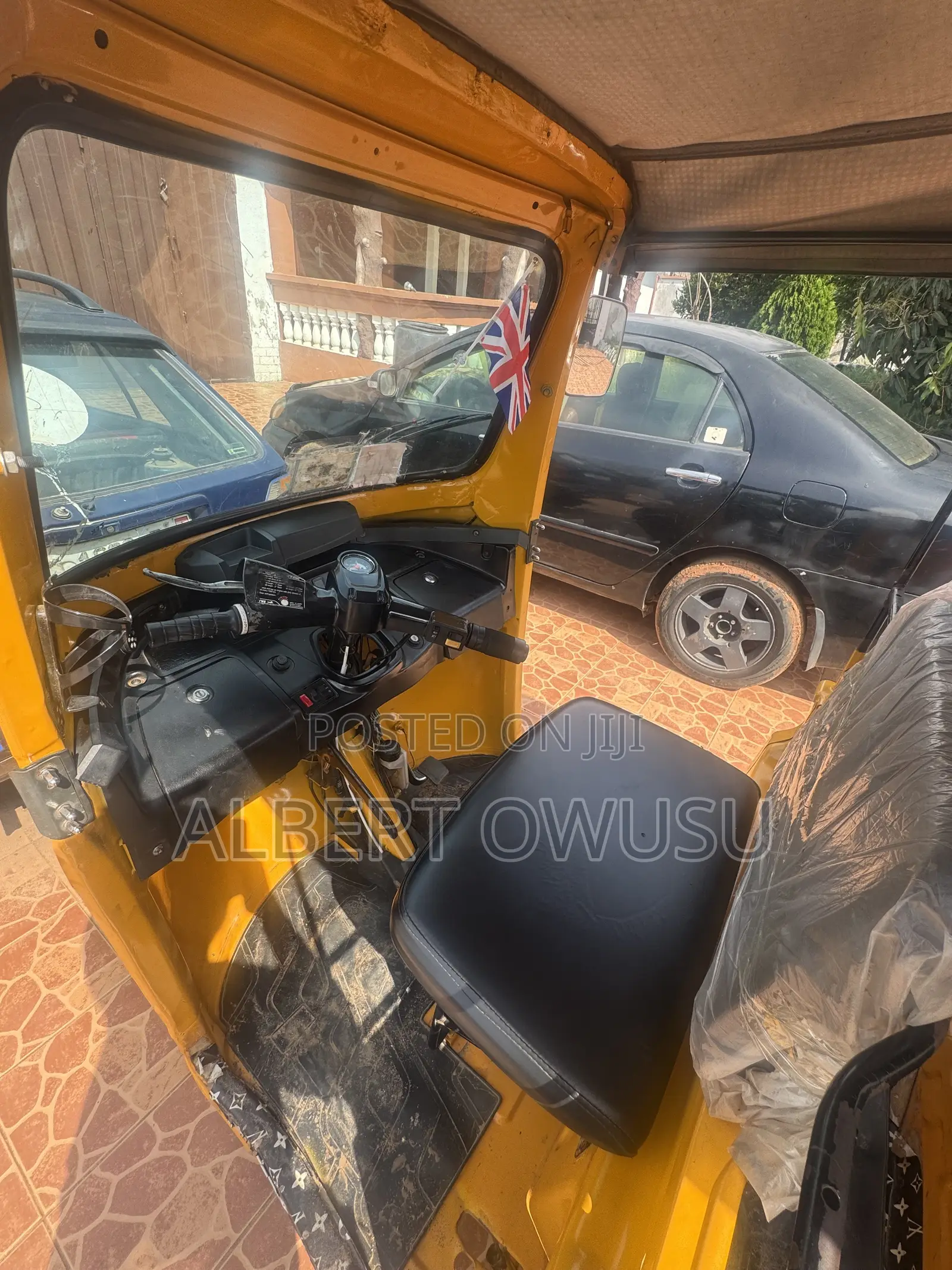TVS King Deluxe Plus iTouch Start 2024 Yellow
