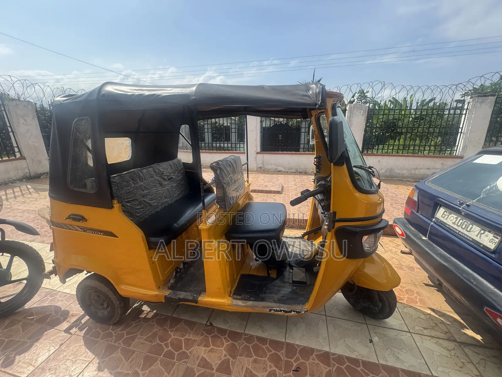 TVS King Deluxe Plus iTouch Start 2024 Yellow