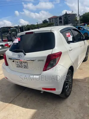 Toyota Vitz 2013 White