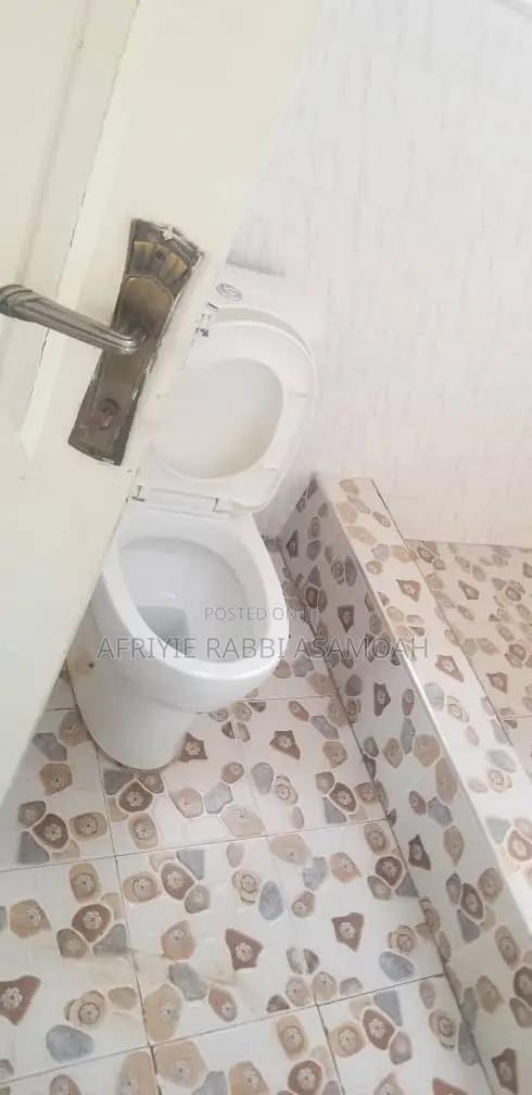 1bdrm Apartment in Atonsu Sewua, Kumasi Metropolitan for rent