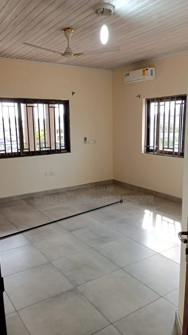 3bdrm Apartment in Dansoman for rent