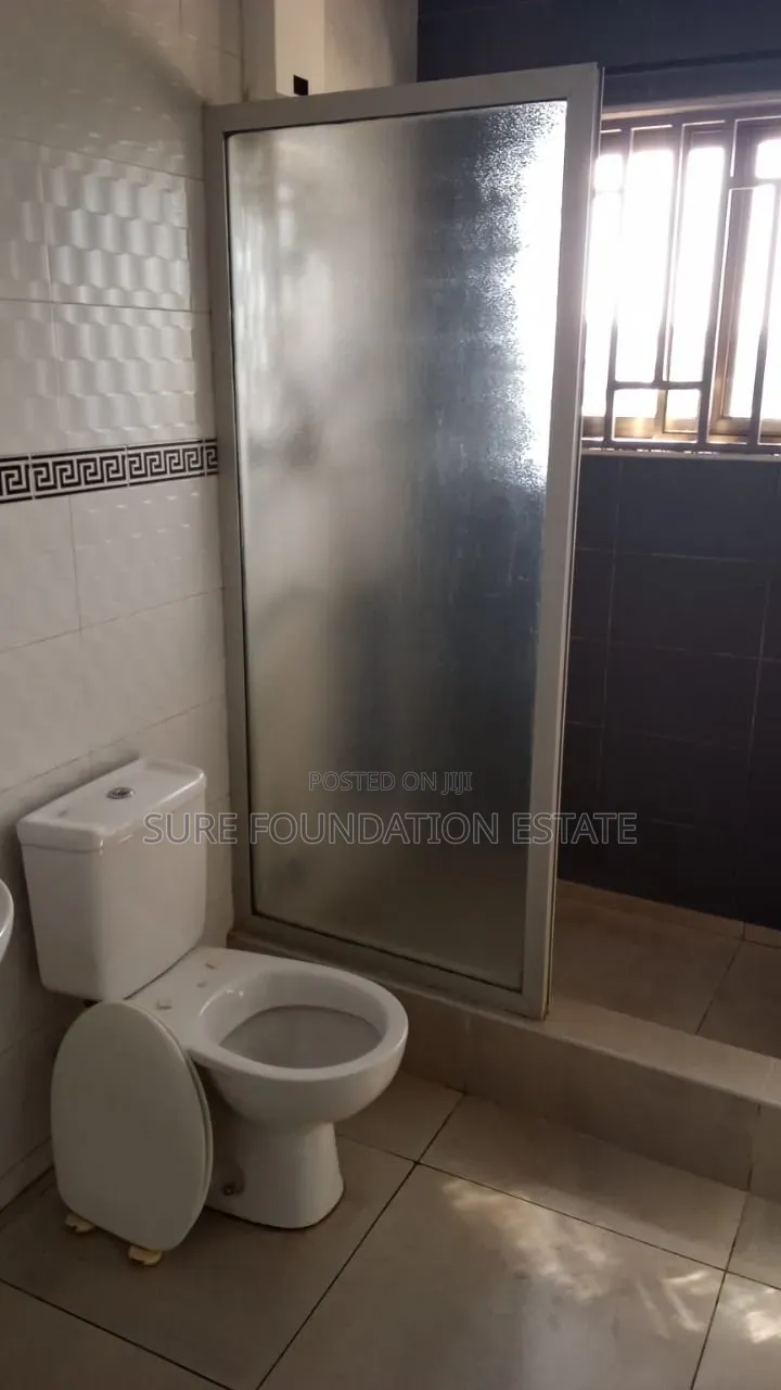 3bdrm Apartment in Dansoman for rent