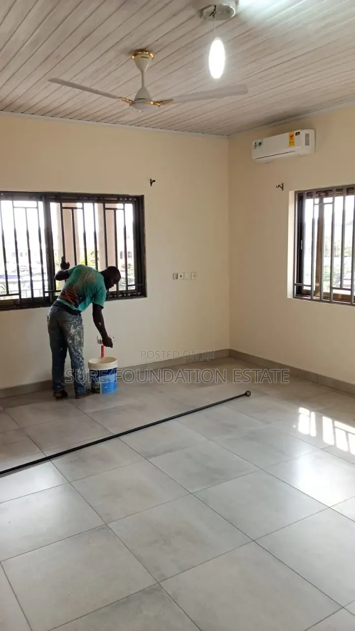 3bdrm Apartment in Dansoman for rent