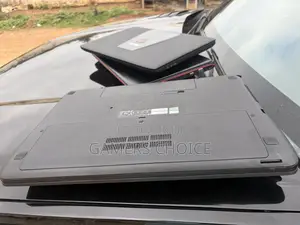 Laptop Asus G771JM 16GB Intel Core i7 HDD+SSD 1T