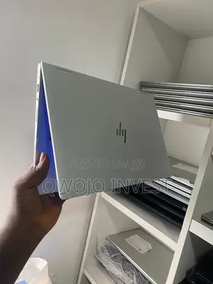 Laptop HP EliteBook 1030 16GB Intel Core i5 SSD 256GB