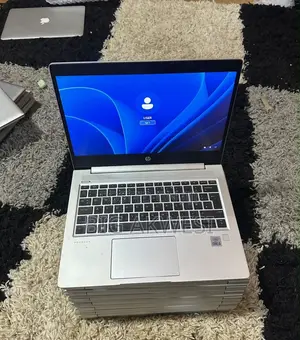 Laptop HP ProBook 640 G8 8GB Intel Core i5 SSD 1T