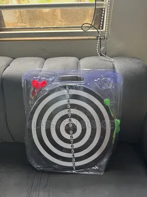 Dart Game Board With 6 Arrows. Front and Back