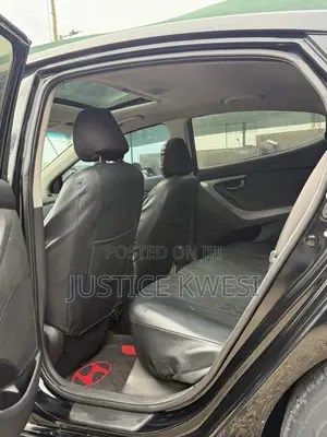 Hyundai Elantra Limited Sedan FWD (1.8L 4cyl 6A) 2013 Black