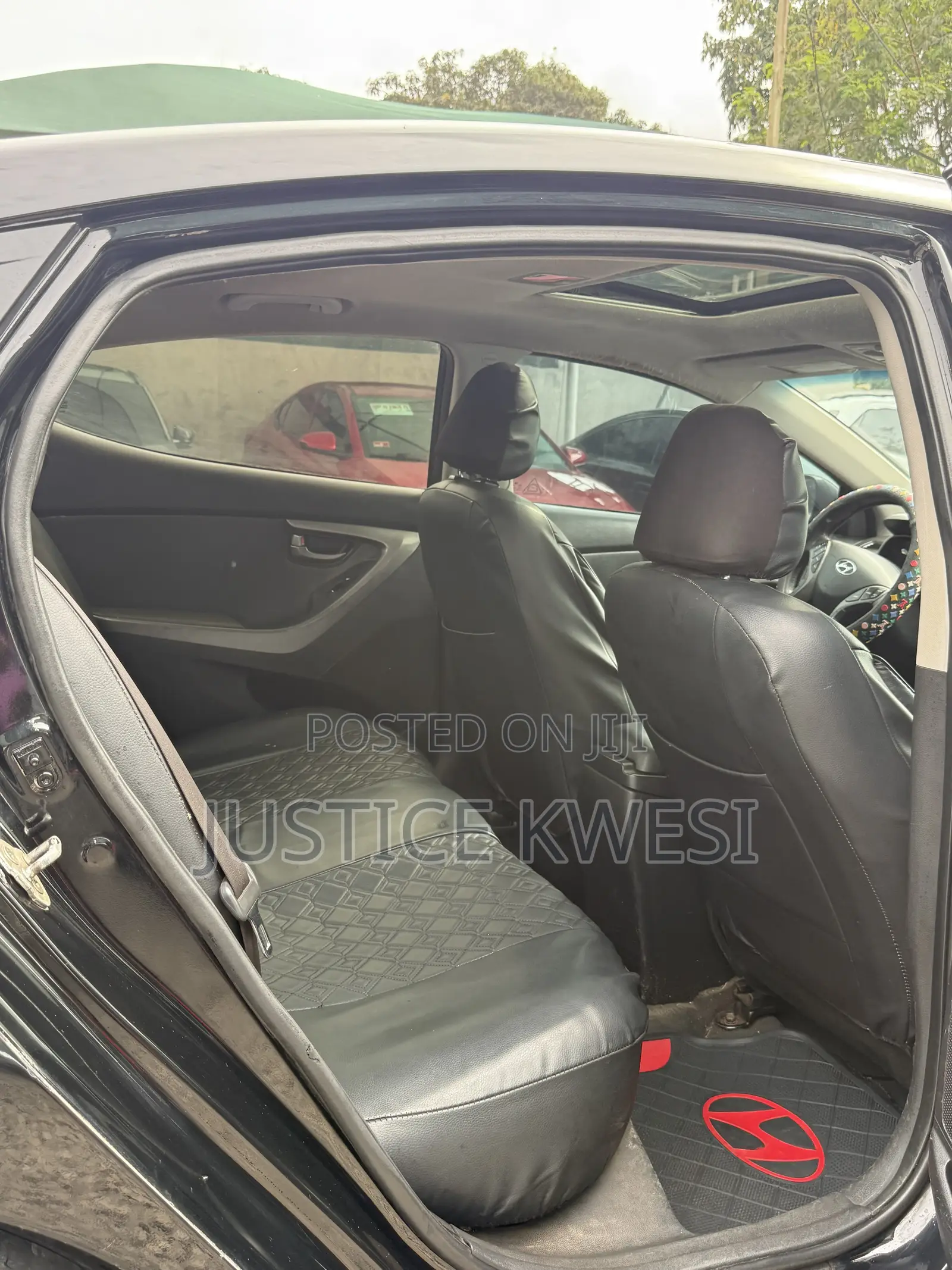 Hyundai Elantra Limited Sedan FWD (1.8L 4cyl 6A) 2013 Black