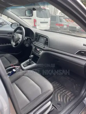 Hyundai Elantra Limited 2018