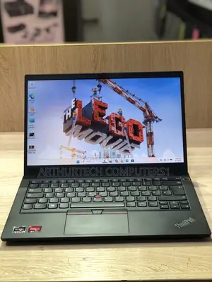 Laptop Lenovo ThinkPad E14 Gen 6 16GB Intel Core i5 SSD 512GB