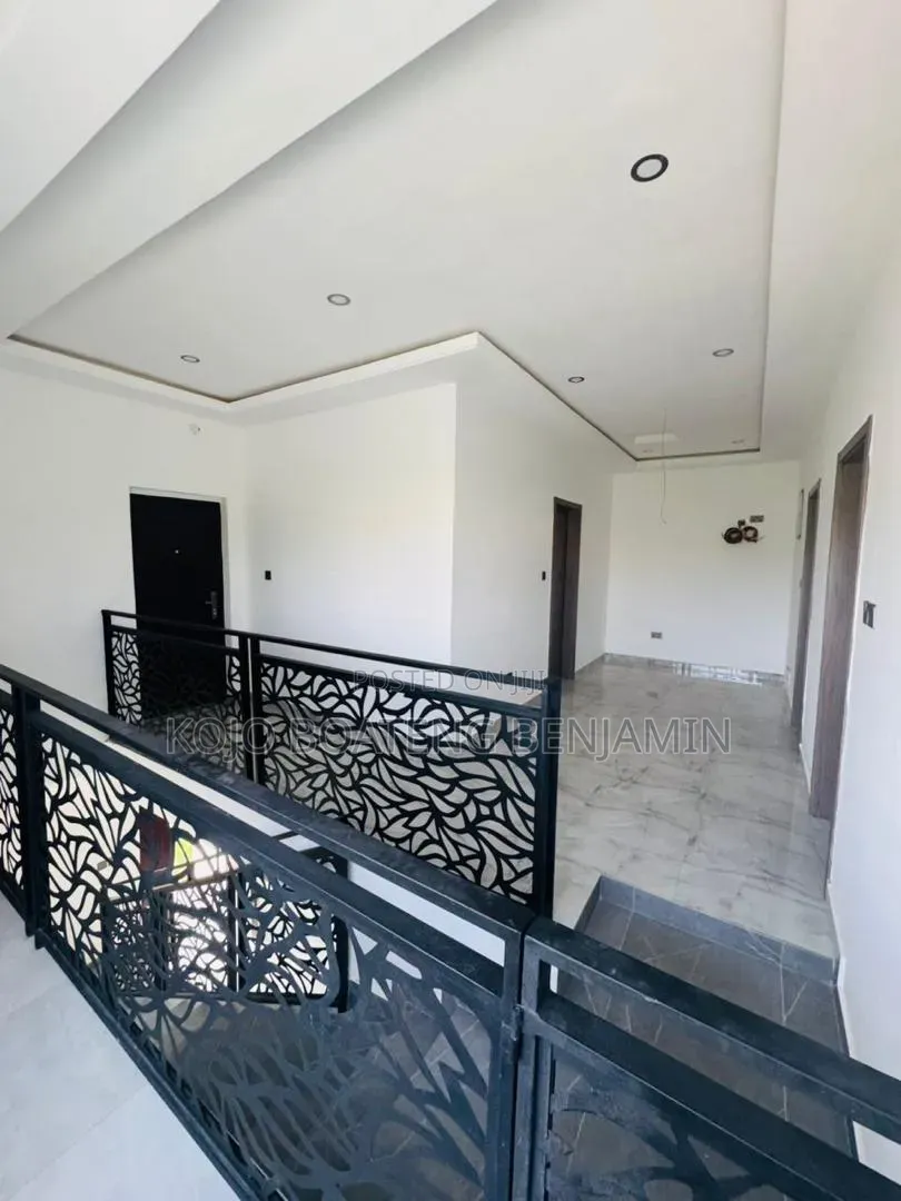 3bdrm House in New Site for rent