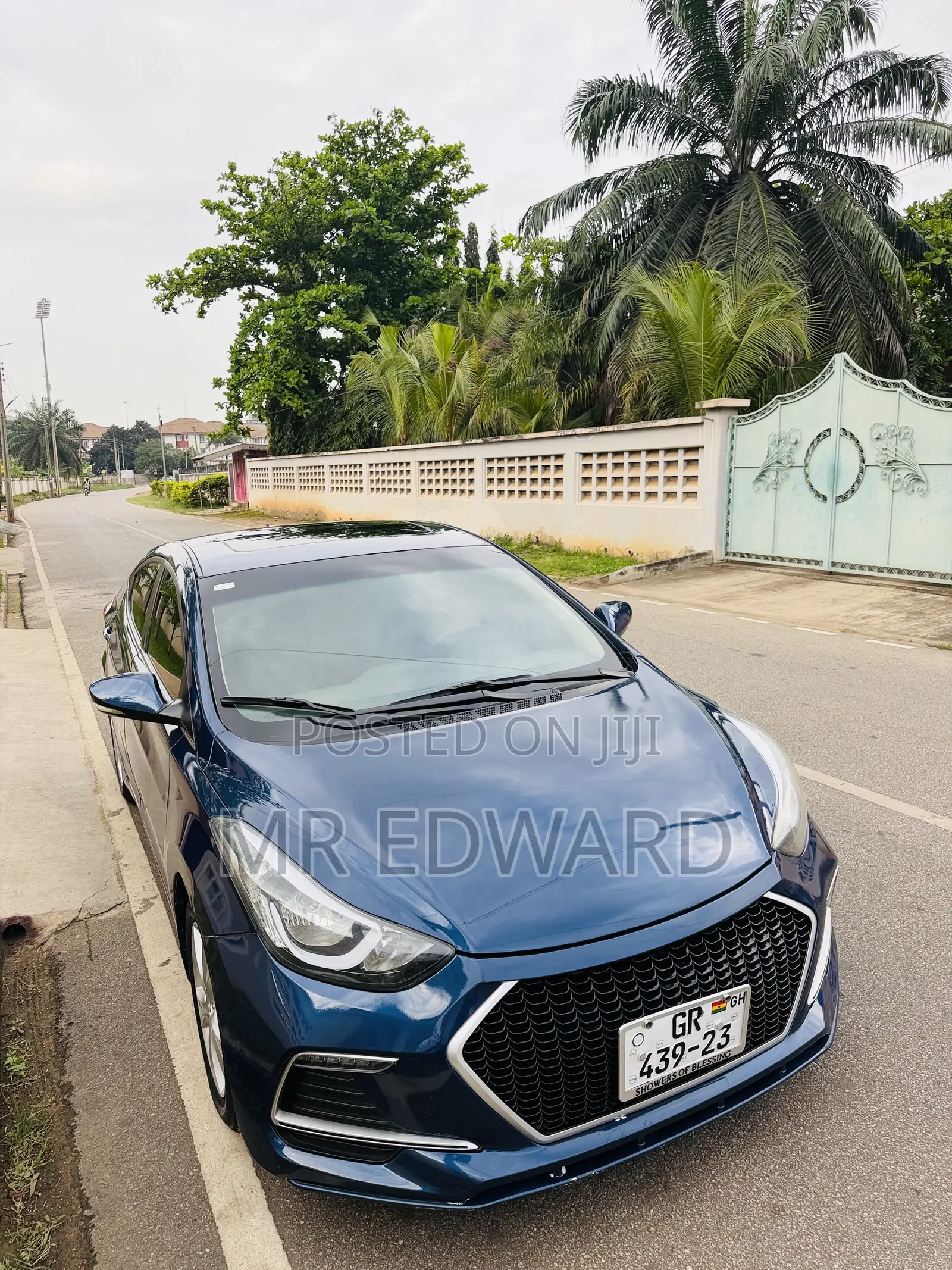 Hyundai Elantra Limited Sedan FWD (1.8L 4cyl 6A) 2016 Blue