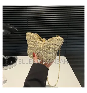 Butterfly Clutch