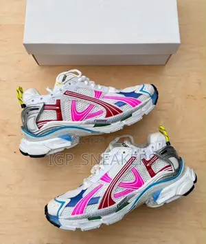 Balenciaga Runner