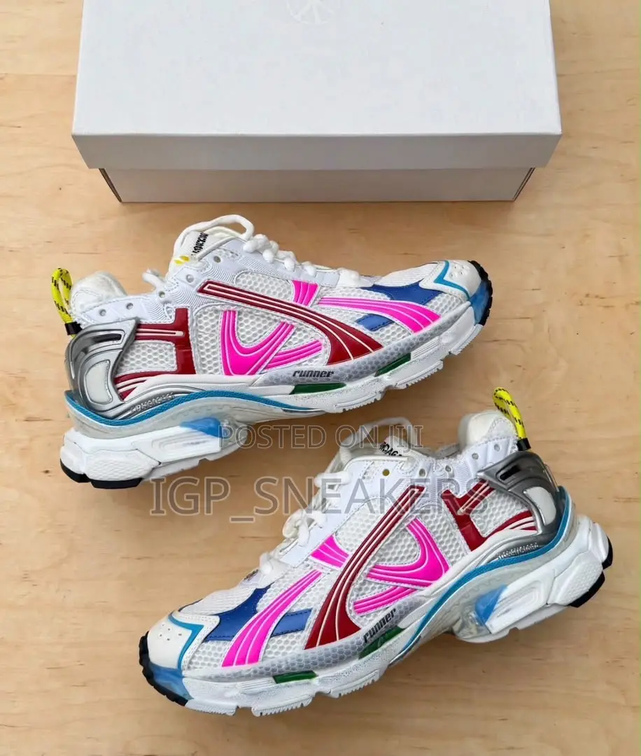Balenciaga Runner